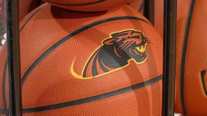 Milwaukee Panthers Basketball vs Northern Kentucky