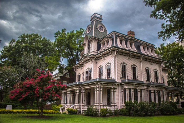 Historian-Guided Downtown Walking Tour