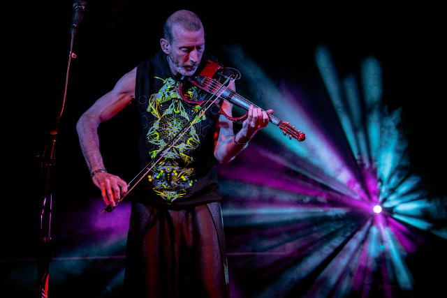 Dixon’s Violin