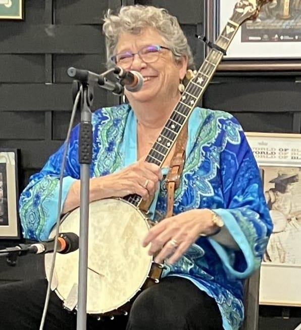 Old-Time Banjo Workshop with Laura Boosinger