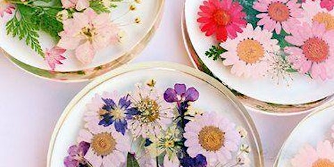 DIY Resin Coasters with Pressed Flowers!