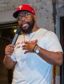Room 861 at Goodnights: Chris Monds