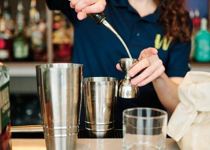 Cocktails & Cuisine Class: Popping into Summer