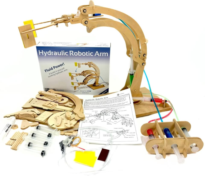 Family Engineering Workshop – Build a Hydraulic Robotic Arm